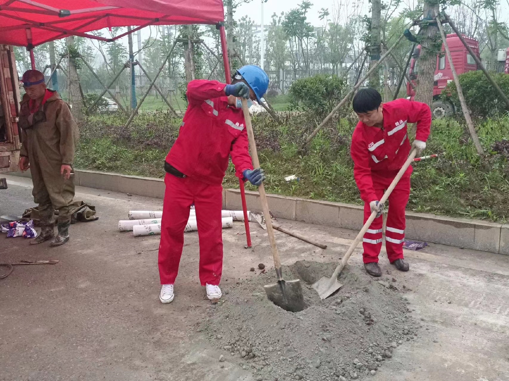 巩义管道疏通哪家好】及时进行市政管道清淤